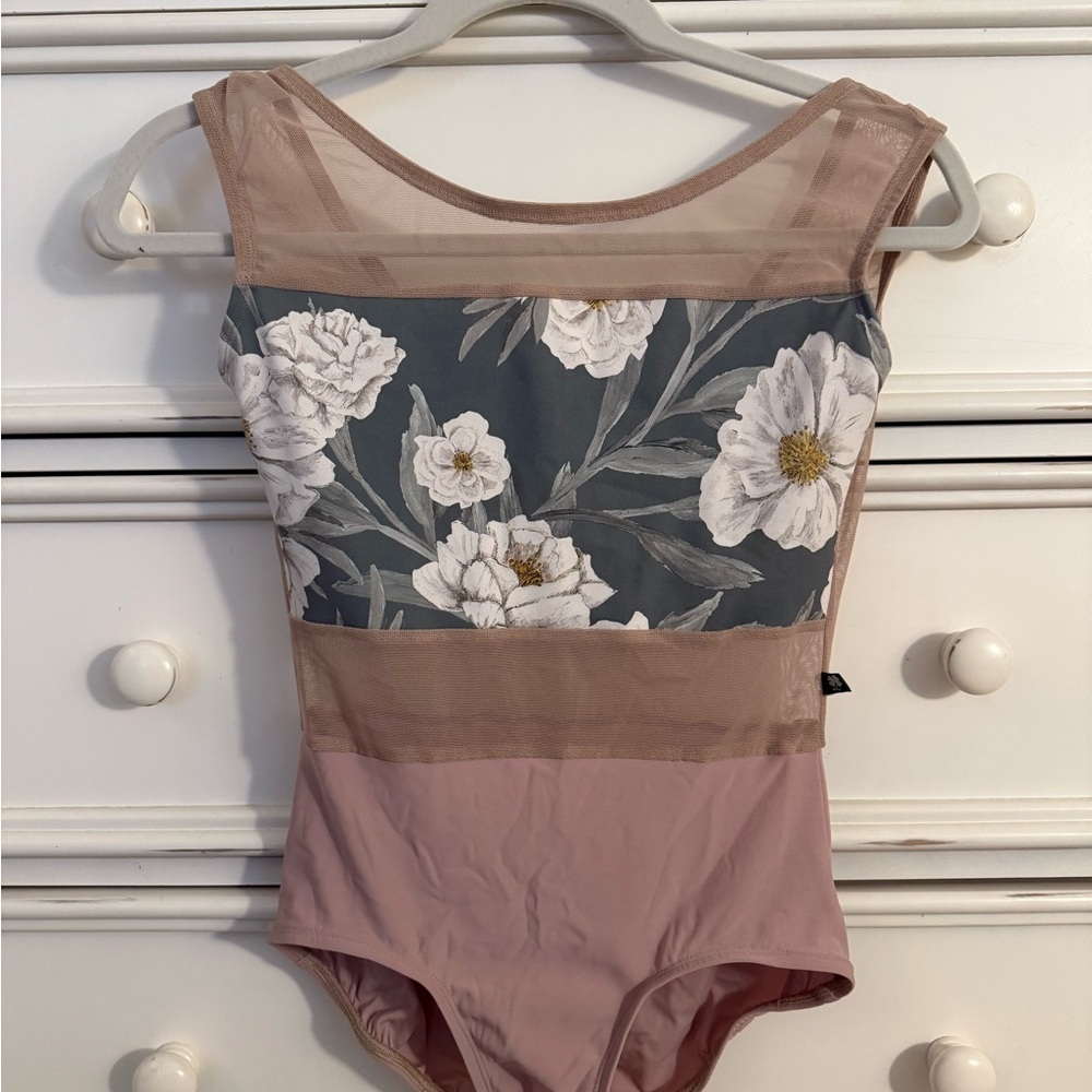 Luckyleo Pick with Floral Accent Kids Dance Leotard Size Large